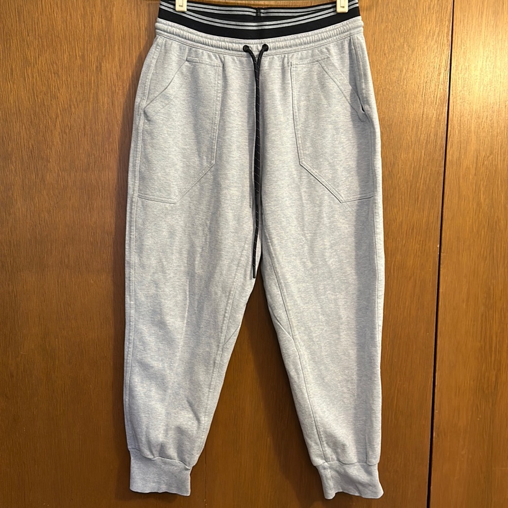 LNDR Gray Sweatpants Size Large